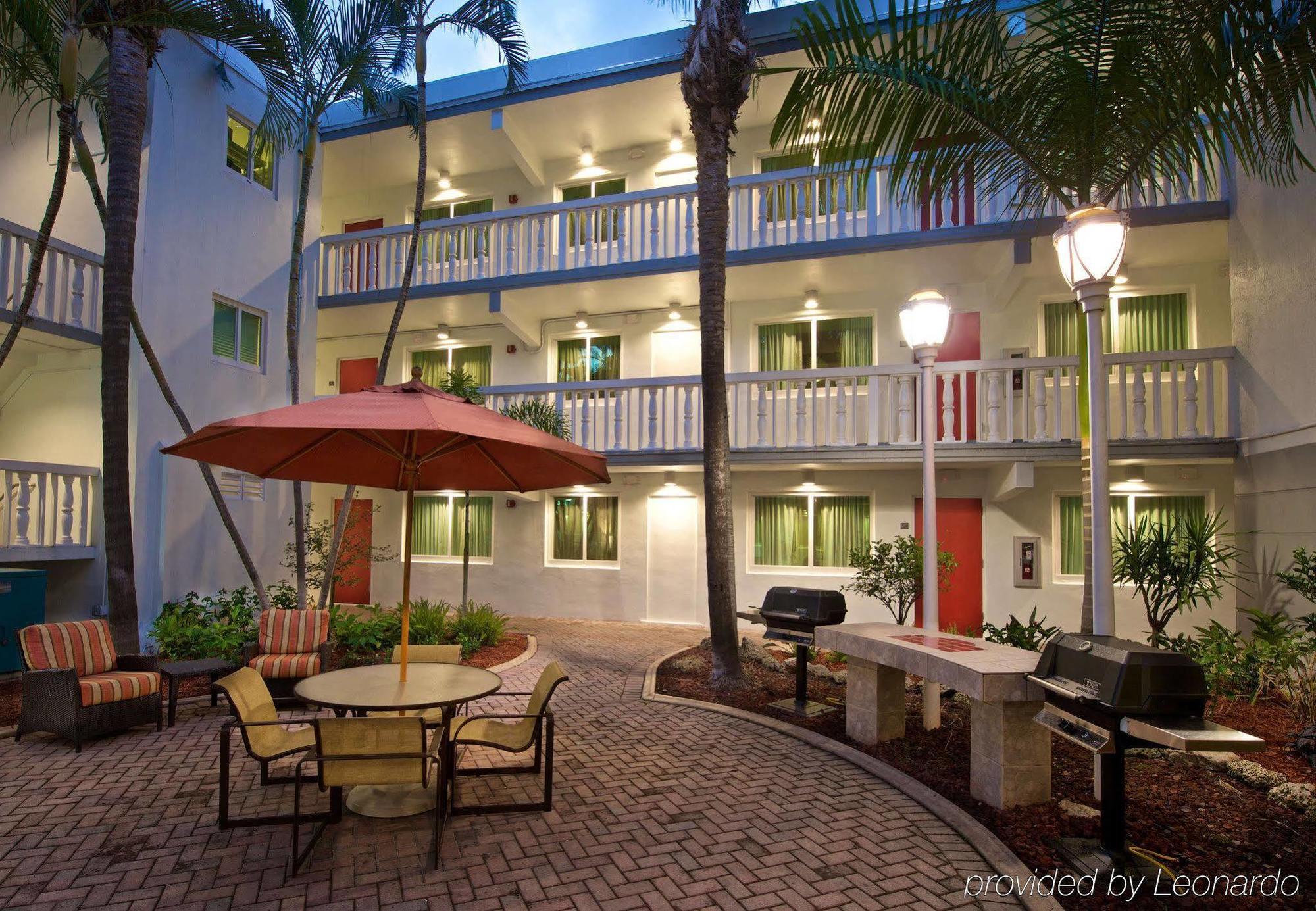 Residence Inn Miami Coconut Grove Екстериор снимка